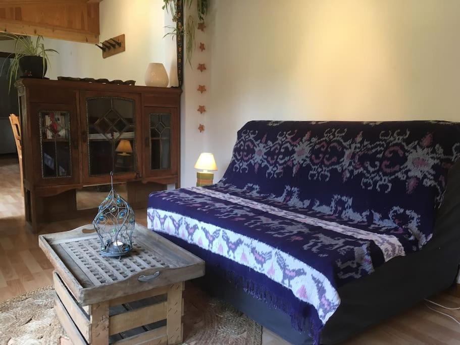 Villa Lerable Pourpre De La Grotte Au Lion Arbon Exterior foto