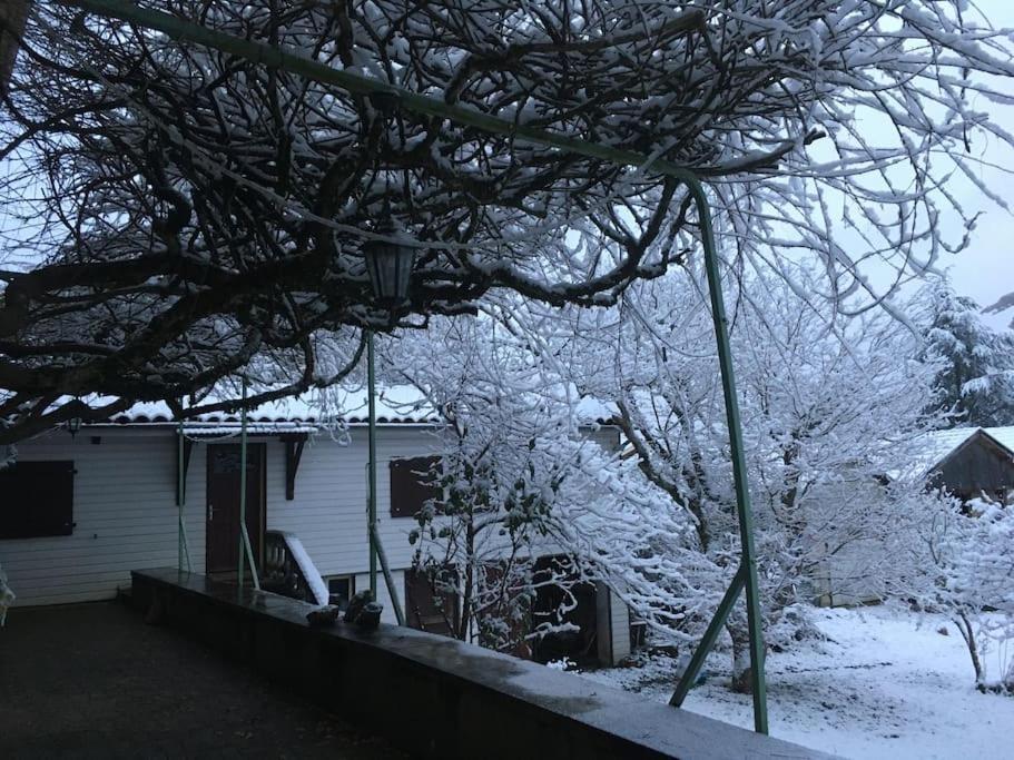 Villa Lerable Pourpre De La Grotte Au Lion Arbon Exterior foto